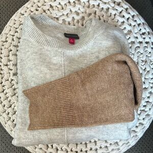 Vince Camuto sweater with camel sleeves